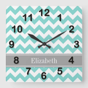 Turq / Aqua Wht Chevron Grau Namensmonogramm Quadratische Wanduhr
