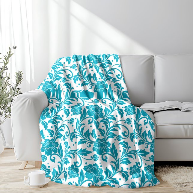 Turquoise and White Floral Damask Pattern Fleecedecke (Von Creator hochgeladen)