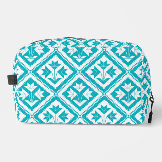Turquoise Floral Quilt Toiletry Bag Waschbeutel