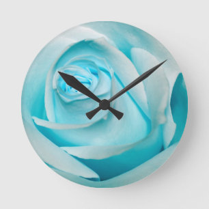 Turquoise Ice Rose Runde Wanduhr
