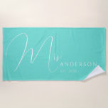 Turquoise Newlyweds Name Personalized Honeymoon Strandtuch<br><div class="desc">Celebrate your love in style with this personalized beach towel for adults, featuring the newlyweds' names in an elegant, modern design. Perfect for a honeymoon beach trip, anniversary getaway, or romantic vacation, this soft and vibrant towel is a must-have for couples who love to travel together. Designed with a turquoise...</div>