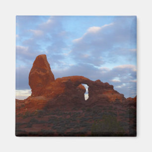 Turret Arch bei Sonnenaufgang im Arches National P Magnet