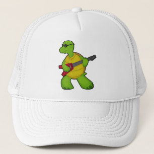 Turtle at Music mit Gitarre & Sonnenbrille Truckerkappe