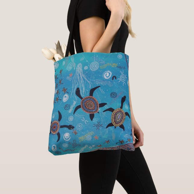 Turtle Dreaming Tote Bag (Von Nahem)