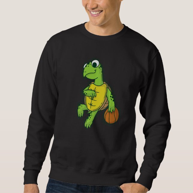 Turtle plays and loves Basketball Sweatshirt (Vorderseite)