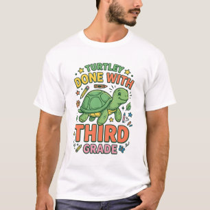 Turtley Fertig mit der dritten Klasse Turtle-Schul T-Shirt
