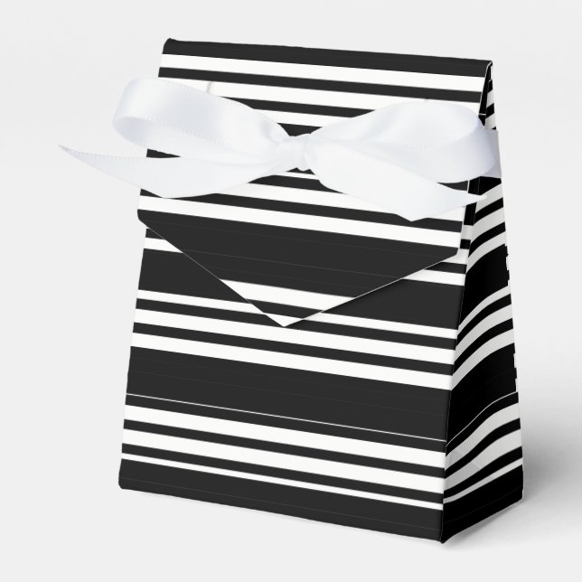 Tuxedo Black & White Triple Strip Geschenkschachtel (Vorderseite)