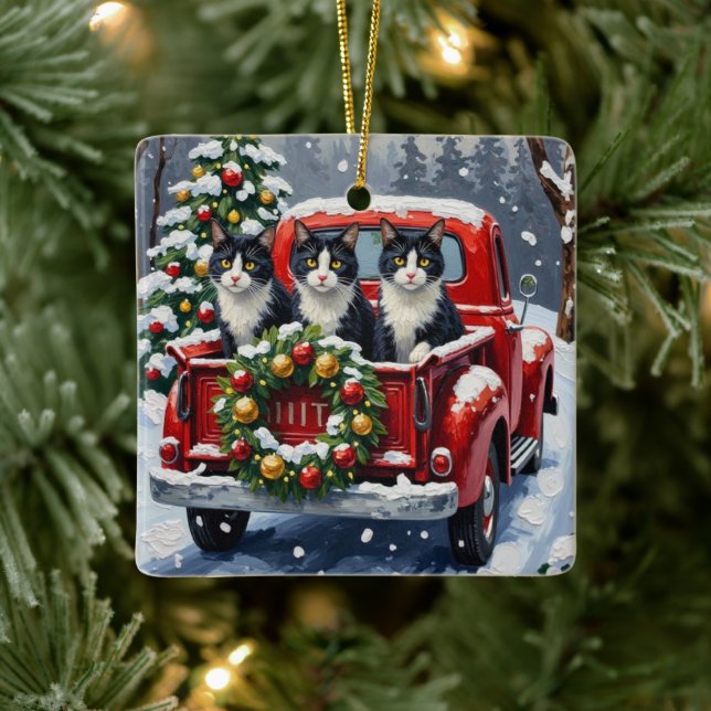 Tuxedo Cat Christmas Red Truck Holiday Keramikornament (Baum)