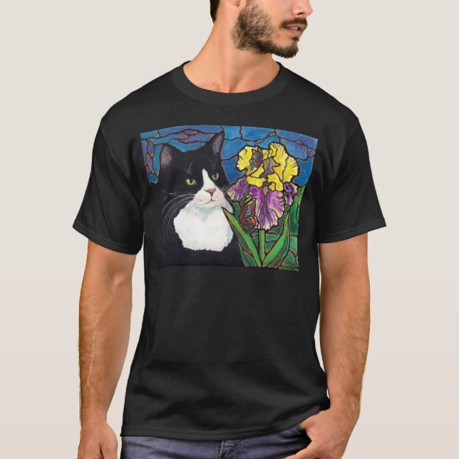 Tuxedo Cat Iris Flower Butterfly Stained Glass T-Shirt (Vorderseite)