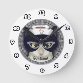 Tuxedo Cat Nurse Uhr