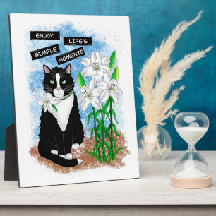 Tuxedo Cat und Lilies   Inspiration Zitat Fotoplatte