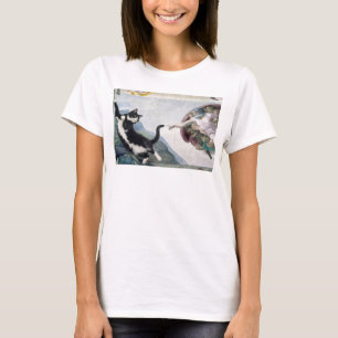 Tuxedo-Katze berührt die göttliche Pfote           T-Shirt