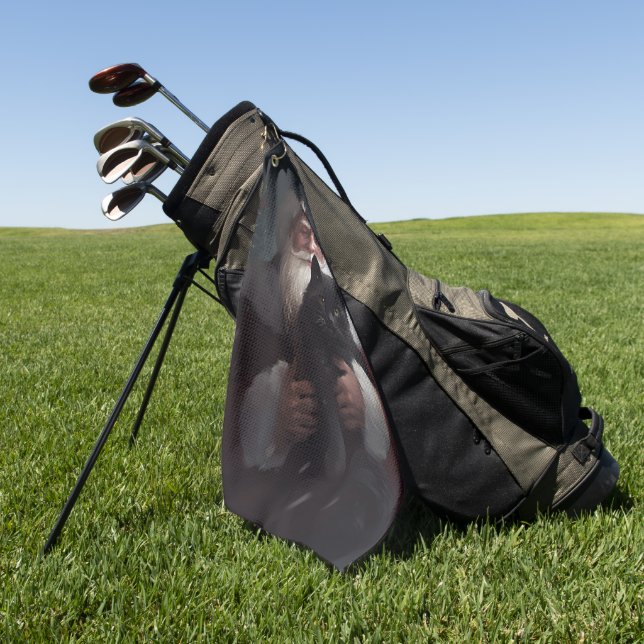 Tuxedo Katze mit Weihnachtsmann Weihnachten Golfhandtuch (Gras)