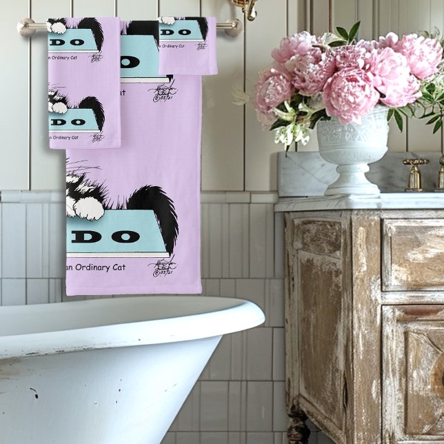 Tuxedo Kitten Dogs Bowl Badhandtuch Set (Von Creator hochgeladen)