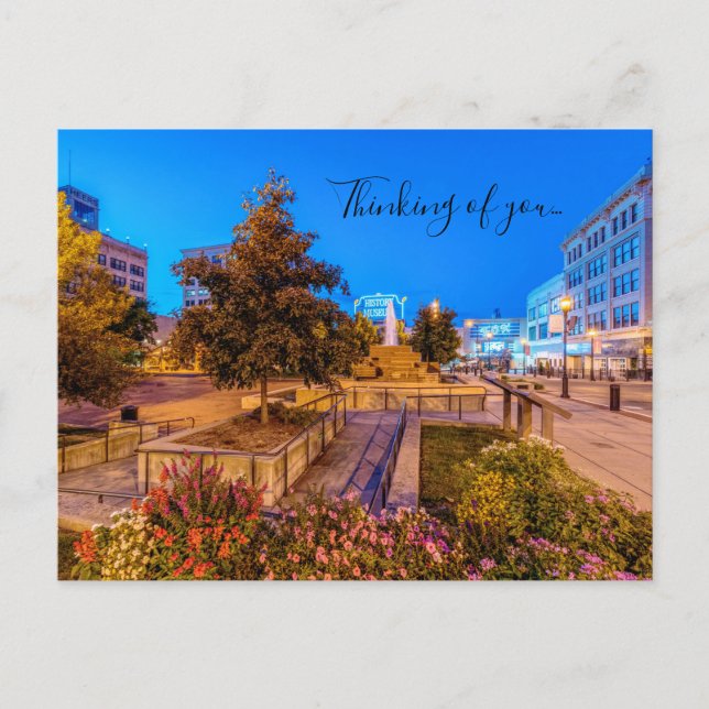Twilight auf dem Park Central Square Denken Sie an Postkarte (Vorderseite)