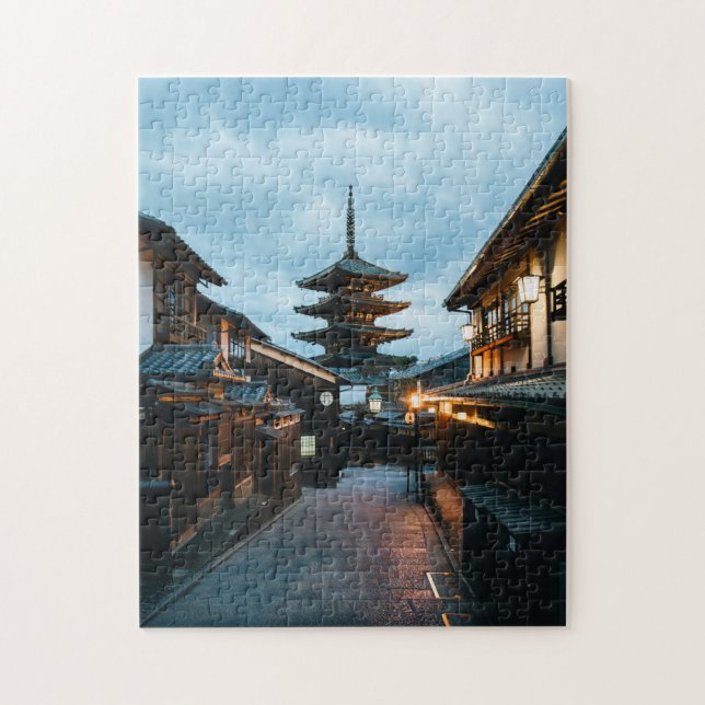 Twilight in Kyoto – Historic Pagoda Street Jigsaw  Puzzle (Vertikal)