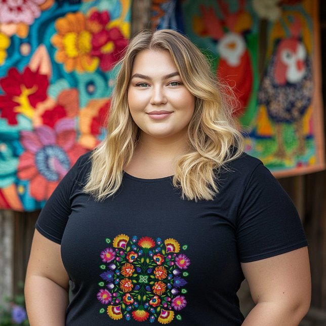 Twilight Petals: Wycinanki Charm Große Größe T-Shirt (Plus size black t shirt with awesome polish folklor arrangement)
