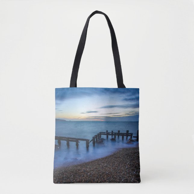 Twilight Sky Over Shoreline and Breakwater (Vorderseite)