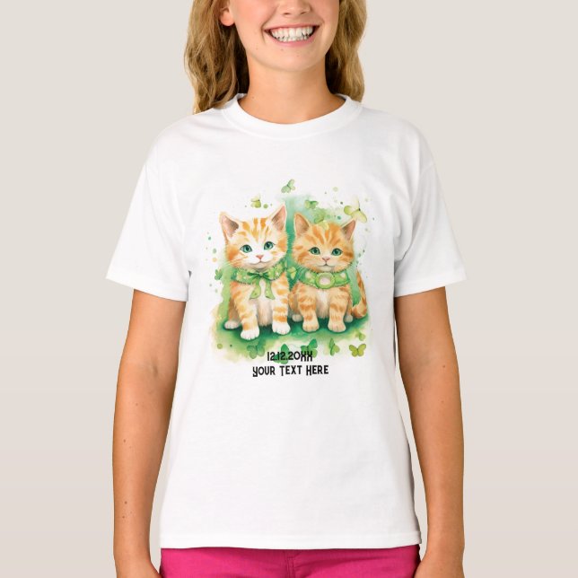 Twin Cats Custom Txt T-Shirt (Vorderseite)