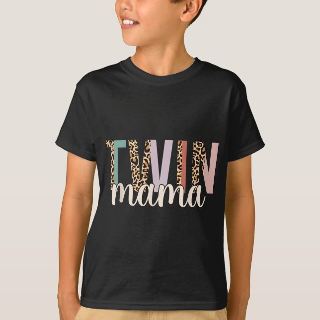 Twin Mama Leopard New Mom Of Twins Squared Mommy M T-Shirt (Vorderseite)
