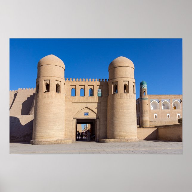 Twin-turreted West Gate - Chiwa, Usbekistan Poster (Vorne)