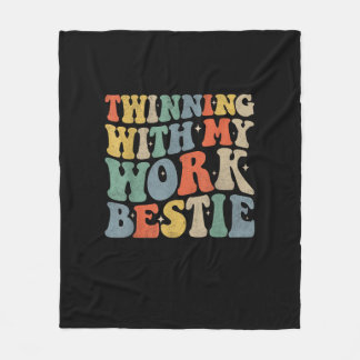 Twinning mit meiner Arbeit Bestie Spirit Week Best Fleecedecke