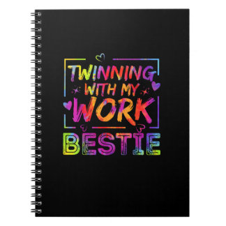 Twinning mit meiner Arbeit Bestie Spirit Week Best Notizblock