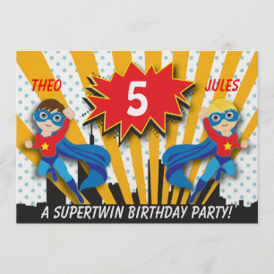 Twins Superheld zum Geburtstag Boys Brown/Blonde Einladung