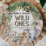 Twins Wild one Safari-Tiere Dschungel 1. Geburtsta Pappteller<br><div class="desc">Feiern Sie den wilden und abenteuerlichen Geist Ihrer Zwillinge mit diesem "Wild One Safari Animals Jungle Boy 1st Birthday Paper Tellers", der ihren ersten Geburtstagsparty einen Höhepunkt der Freude und Farbe verleihen soll. Jeder Teller ist künstlerisch mit niedlichen Safari-Tieren in Aquarellfarben geschmückt, darunter eine Giraffe, Löwe, Schimpanse, Zebra, Tiger, Waschbär...</div>