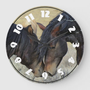 Two Brown Wild Horses Nuzzling Große Wanduhr