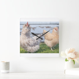 Two Chickens Farmhouse Kitchen Wall Clock Quadratische Wanduhr