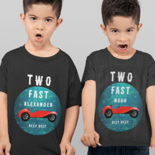 TWO FAST Klassisches rotes Auto Kleinkind T-shirt