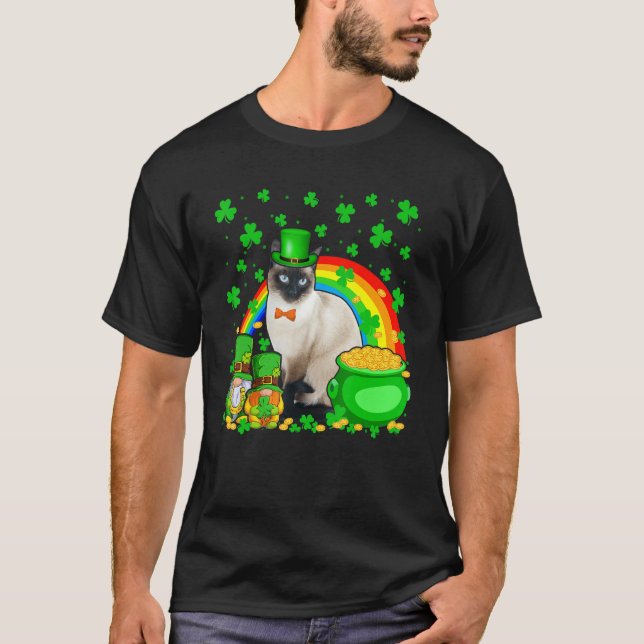 Two Gnomes And Siamese Wearing Patrick's Day Hat S T-Shirt (Vorderseite)