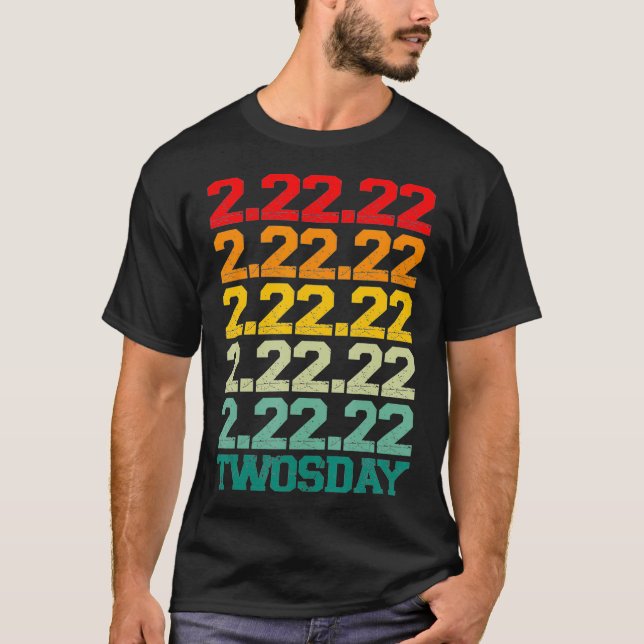 TWOSDAY 22. Februar 2022 Funny 2222 Retro Vinta T-Shirt (Vorderseite)