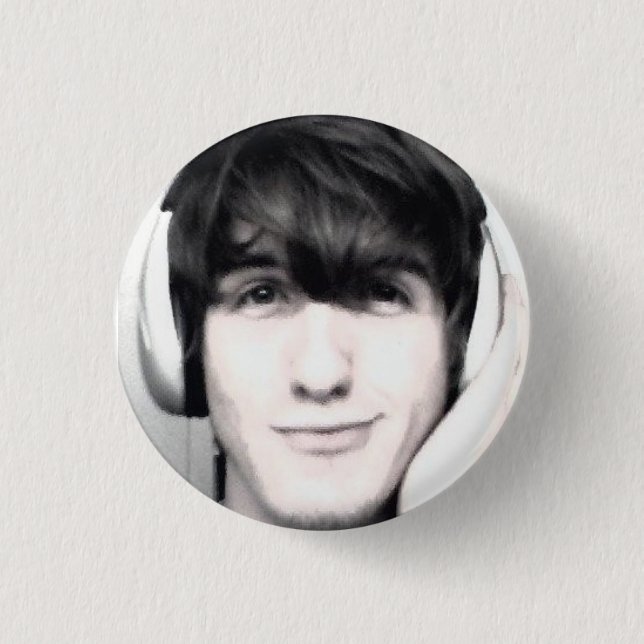 Tyler Button (Vorderseite)