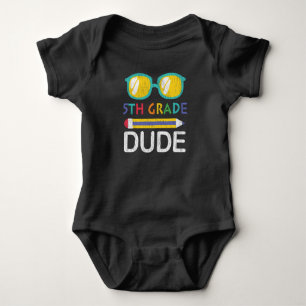Typ der 5. Klasse Vintag zurück zur vierten Klasse Baby Strampler