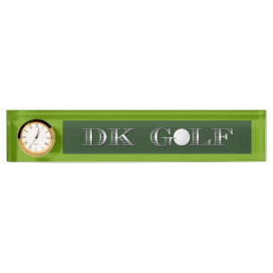 Typenschild für den Golfschreibtisch. Namensplakette