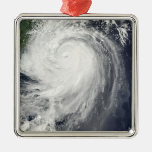 Typhoon Jangmi Ornament Aus Metall