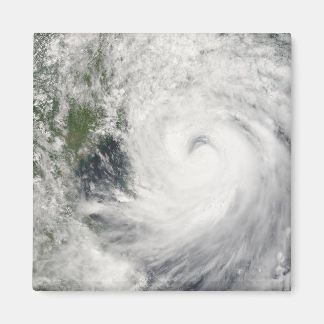 Typhoon Prapiroon Magnet (Vorne)