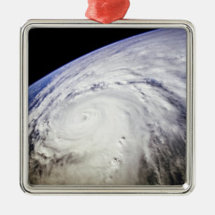 Typhoon Saomai Ornament Aus Metall