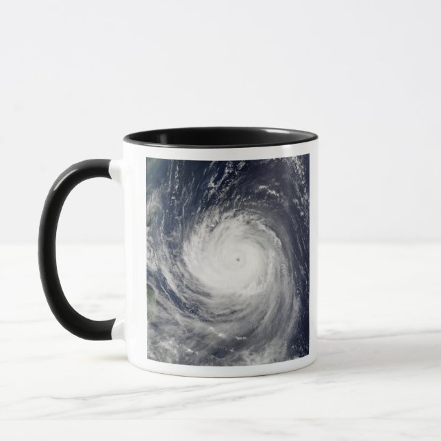 Typhoon Talim Tasse (Links)
