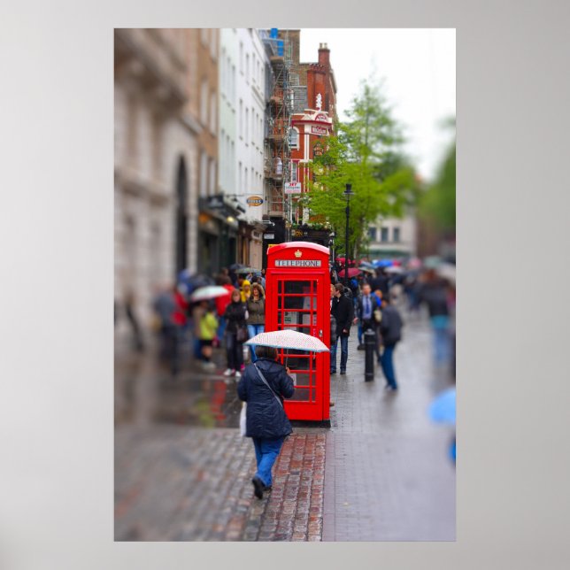 Typisches London - Vergessen Sie nicht das Schirmp Poster (Vorne)