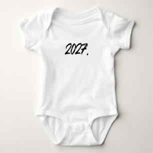 Typografie des Jahres 2027 Pinsel Tinte Farbe Baby Strampler