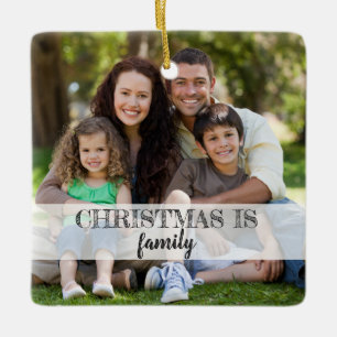 Typografie-Familien-Weihnachten der Keramikornament