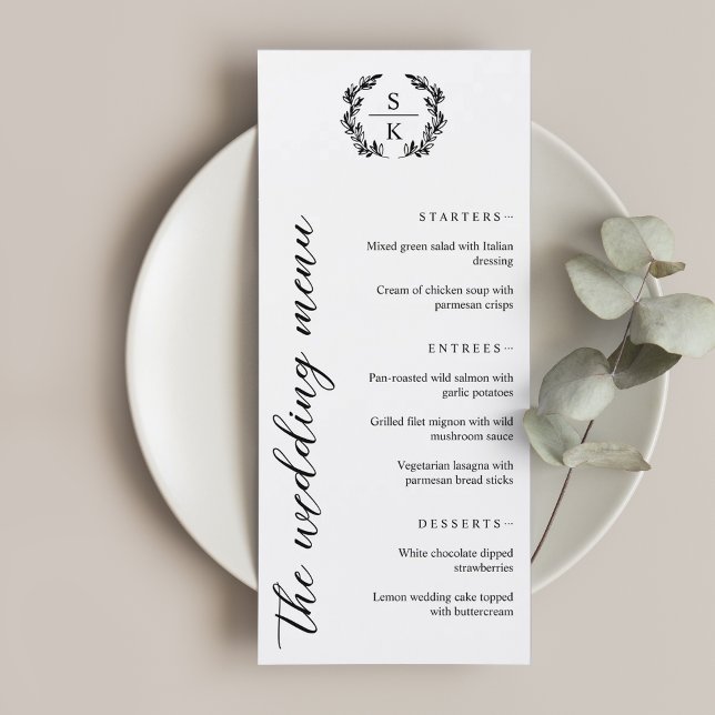 Typografie Laurel Wreath Monogram Wedding Menükarte (Von Creator hochgeladen)