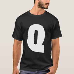 Typografie mit feinem Display Letter Q Alphabet T-Shirt