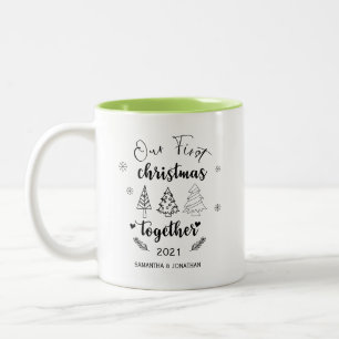 Typografie - unser erstes Weihnachten gemeinsam Zweifarbige Tasse