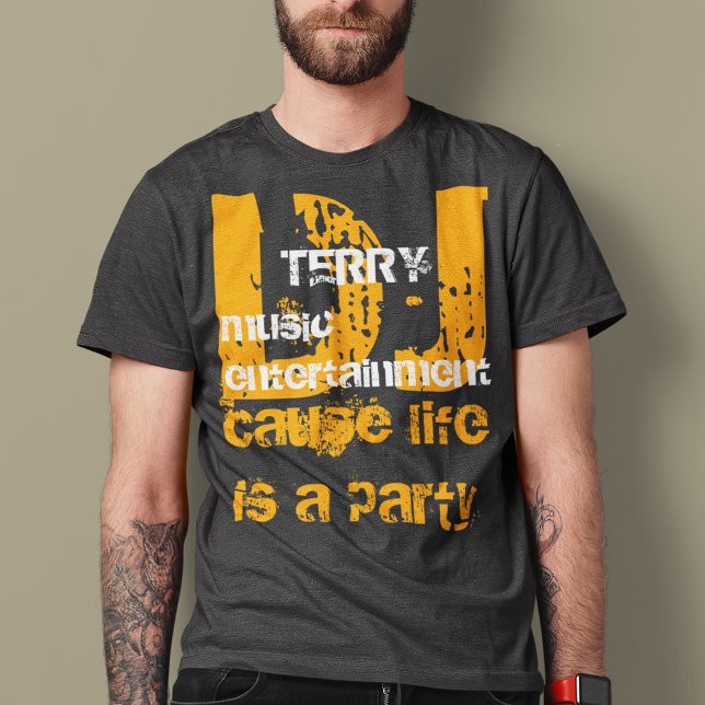 Typografy DJs personalisierter Name T-Shirt (music entertainment)