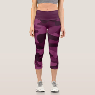 Tyrian Purple Monocolor-Tarnmuster Capri Leggings