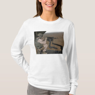 U.S. Marine-Test mit einer schweren Maschinenpisto T-Shirt